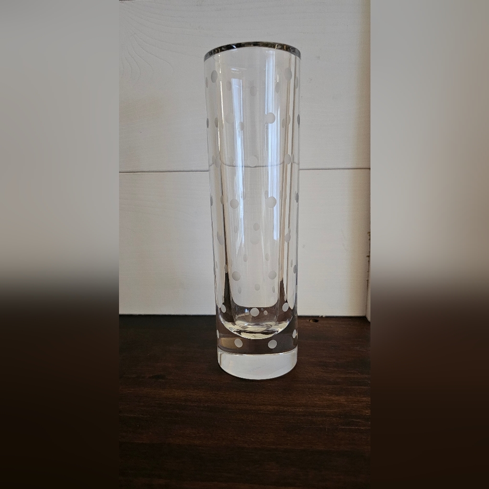 Kate Spade Larrabee Dot Bud Vase. Clear Glass Vase with White Polka Dots.